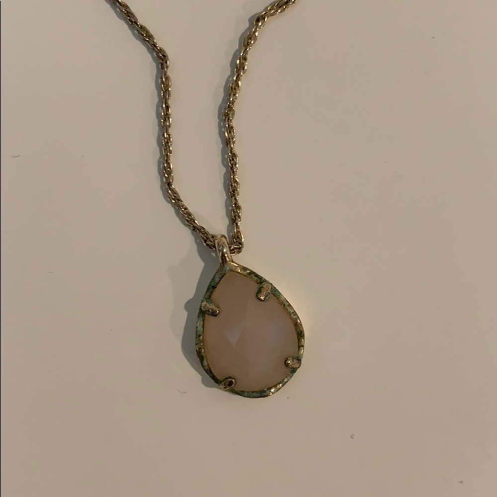 Kendra Scott Pendant Necklace